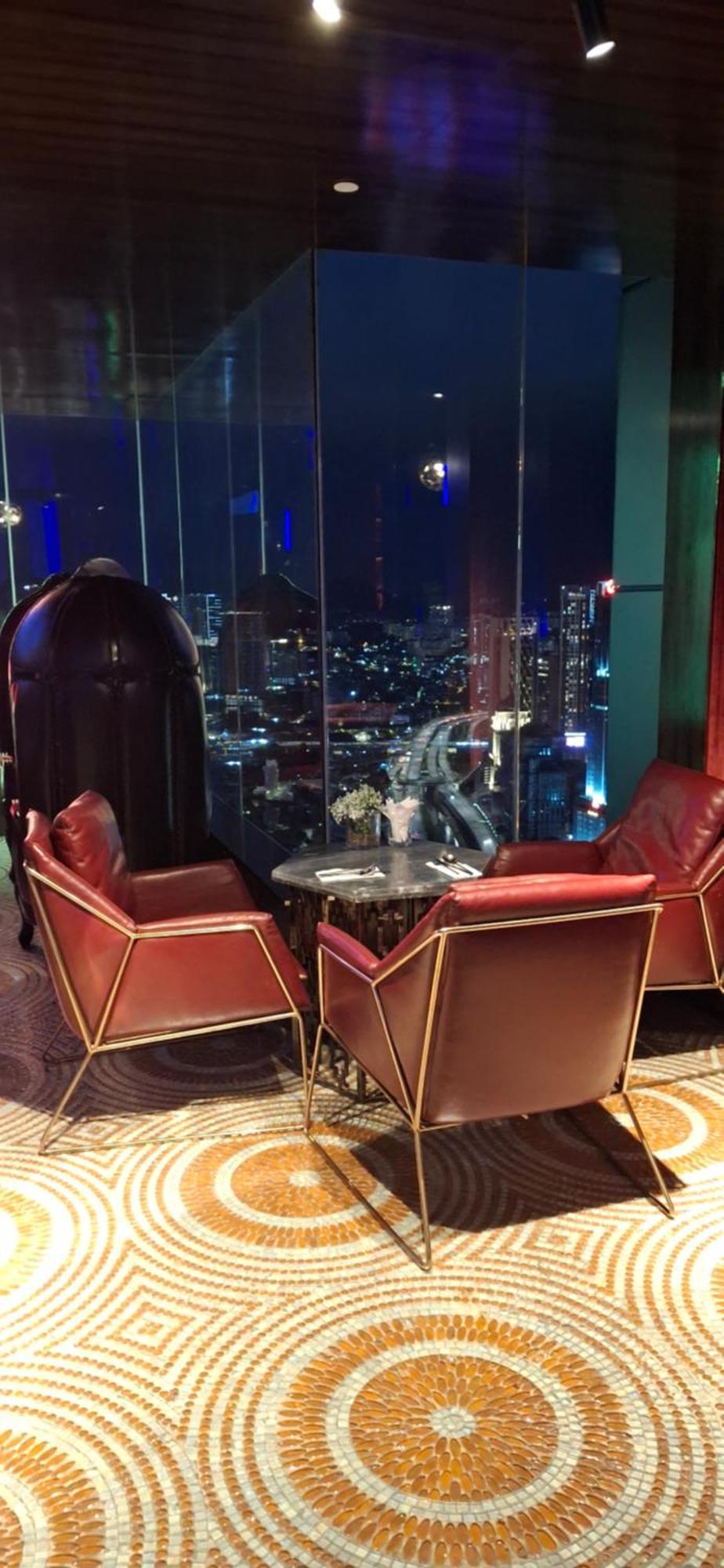 Luxury Klcc Platinum By Classy