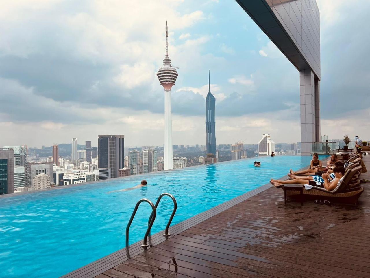 Luxury Klcc Platinum By Classy